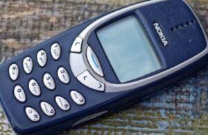 Телефоните на Нокиа со копчиња се враќаат во мода