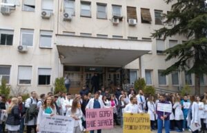 Штрајкот на приватните специјализанти продолжува и утре