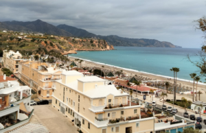 Жителите на познат туристички град ќе протестираат поради зголемен наплив на туристи