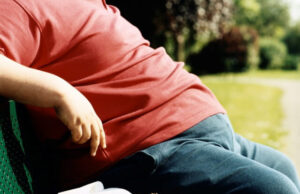 Луѓето со вишок килограми одат два и пол пати почесто на боледување