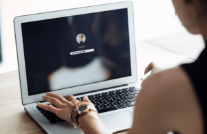 Користењето иста лозинка на повеќе места значи поголема опасност од пробивање