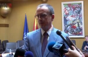 Медицинскиот кадар треба да биде многу внимателен со сите пациенти, без разлика на етничката припадност, а посебно со децата, смета министерот Таравари за случајот со бебето на Детска клиника