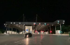 Граничните премини меѓу Србија и Косово, Брњак и Мердара попладнево беа отворени за сообраќај