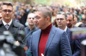 Мицкоски: Зголемување на платите во образованието подразбира повисоки плати за сите вработени, наставници, професори и технички персонал