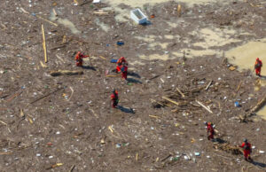 Поплави и одрони во Босна и Херцеговина: Потрагата по исчезнатите продолжува