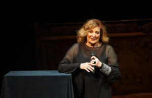 Тереза Кесовија падна и заврши во болница на нејзиниот 86-ти роденден