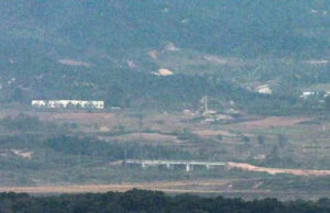 Двете Кореи на работ на нова војна: Ким Јонг Ун дигна патишта и се заканува со нуклеарно оружје