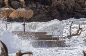 Бурата Кирк ја погоди Шпанија, регионот Кантабрија најзагрозен