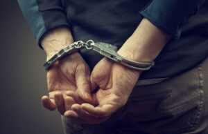 Приведен бегалец од затвор, бил осуден за убиство на казна  од осум години