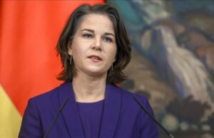 Бербок не исклучува можност дека Украина со германско оружје ќе напаѓа воени објекти во Русија