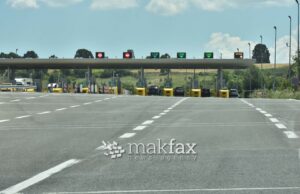 Скандали ја тресат и ЈПДП, партиските шерифи на Коце и ДПМНЕ не плаќаат патарина, велат од СДСМ