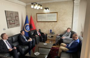 Ахмети со чешкиот амбасадор Лудва: Земјата се оддалечува од Европа, да се вратиме на правец кон Брисел