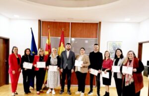 Општина Аеродром им додели признанија и парични награди на најдобрите наставници