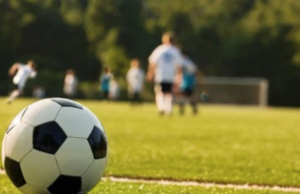 Шестгодишно дете почина играјќи фудбал, му се слошило, но лекарите не можеле да го реанимираат