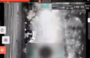 (Видео) Најголемата егзекуција на војната: Русите убија 16 Украинци кои се предадоа, јавуваат украинските медиуми