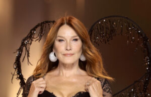 Карла Бруни се прошета на ревијата на Викторија Сикрет: „Мојот сопруг би доживеал срцев удар“