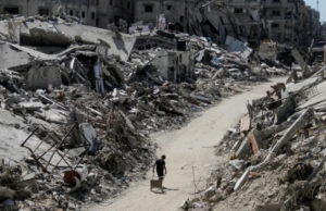 Хорор во Газа: Израелците бомбардираа станбен комплекс при што загинаа повеќе од 70 лица