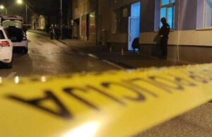 (Видео) 15-годишен тинејџер со нож уби полицаец во БиХ, испратил чудни пораки пред нападот