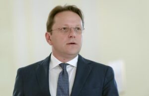 Вархеји: ЕУ го задржа и зајакна моментот на проширување во текот на 2024 година