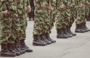 Мисајловски за враќањето на воениот рок: Лично мислам дека е добро секој млад човек да помине во армијата, но засега како Влада тоа не го дискутираме