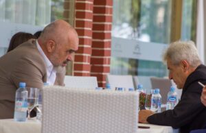 Ахмети му напиша писмо на Рама: „Ве повикувам на заедничка акција за заштита на Охридскиот договор“