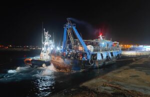 Албанија ги прими првите мигранти фатени од Италијанците