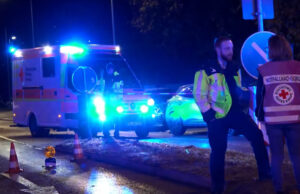 (Видео) Трагична сообраќајна несреќа во Германија: загинаа мајка и две деца кога автомобил удрил во нив на тротоар