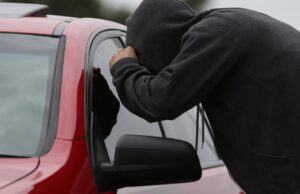 Приведен крадец на голф, автомобилот е вратен на сопственикот