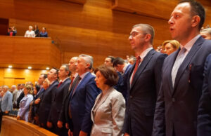 СДСМ смета дека Мицкоски и Силјановска се кријат зад Комисијата за помилување која поднесе колективна оставка