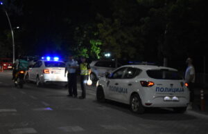 Возачот кој што во ауди шверцувал марихуана се исплашил од полицијата, бегал, но го фатиле