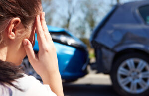 Се судрија „шкода“ и „мерцедес“ во Куманово, тројца завршија во болница