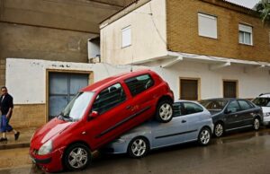 (Видео) Неколку загинати во поплавите во Шпанија