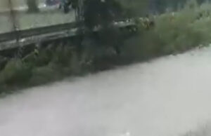 Поплави во Тетово, над 20 повици за помош добиле пожарникарите