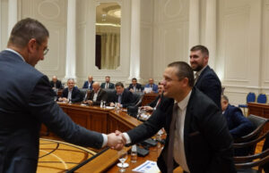 Мицкоски и Меџити на средба со директорот на ЕИБ Бјорн: Владата искрено се залага за зајакнување на општините низ целата држава