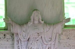 Бројот на загинати во поплавите во Шпанија се искачи на 205