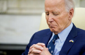 „Блумберг“: Бајден планира да го отпише долгот на Украина од 4,65 милијарди долари