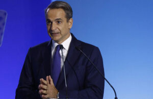 Мицотакис: Грција планира да исплати најмалку пет милијарди евра јавен долг во 2025 година