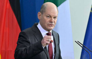 Шолц: Неприфатливи се нападите врз навивачите на израелскиот клуб во Амстердам