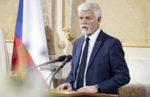 Претседателот на Чешка: Решеноста на Трамп може да го доближи крајот на војната во Украина