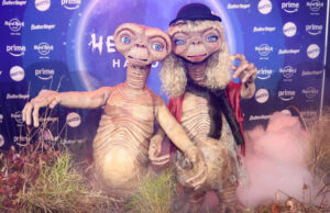 (Видео) Кралицата на Ноќта на вештерките, Хајди Клум и оваа година воодушеви со својата маска