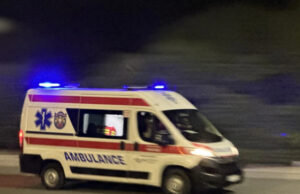 Тринаесетгодишно девојче паднало од шести кат од зграда во Мостар