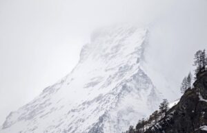 На италијанските Алпи загинаа четворица планинари