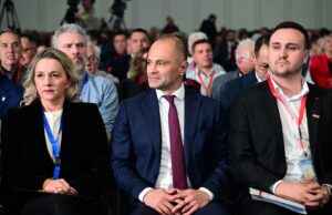 Фани Каранфилова-Пановска е новата заменичка-претседателка на СДСМ, следната недела ќе бидат избрани и останатите раководни тела