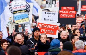 (Видео) Протест во Берлин против руската агресија врз Украина, се појави и Јулија Навална