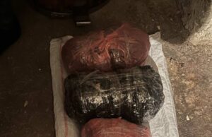 (Фото) Претрес во Скопје, пронајдена дрога