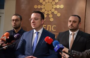 Николоски: Училишта, градинки, амбуланти, болници кои се во 100 проценти сопственост на општини и државата ќе можат да се градат во поедноставна постапка и за нив да не се плаќаат комуналии