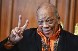 Почина Квинси Џонс, познат музички продуцент