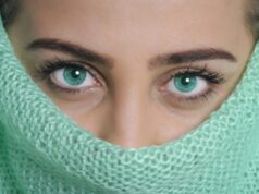 Се популарна промената на бојата на очите – процедурата чини 12.000 долари