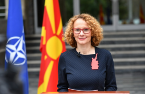 Шекеринска избрана за заменик-генерален секретар на НАТО