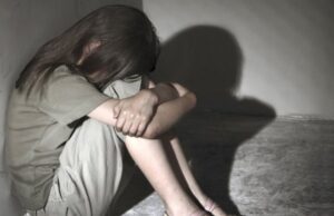 Малолетно девојче допирано по телото од нејзиниот тетин: Случајот го пријавила мајката